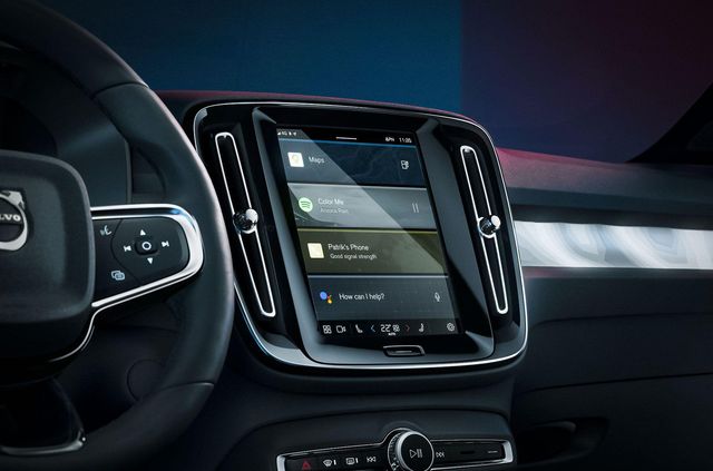 Volvo представила електричне крос-купе C40 Recharge - фото 450084