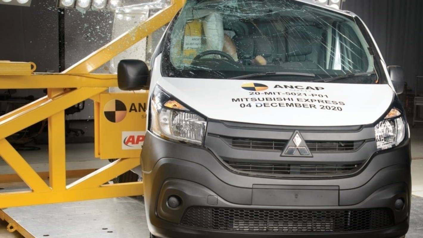 Дивіться відео найгіршого в історії краш-тесту