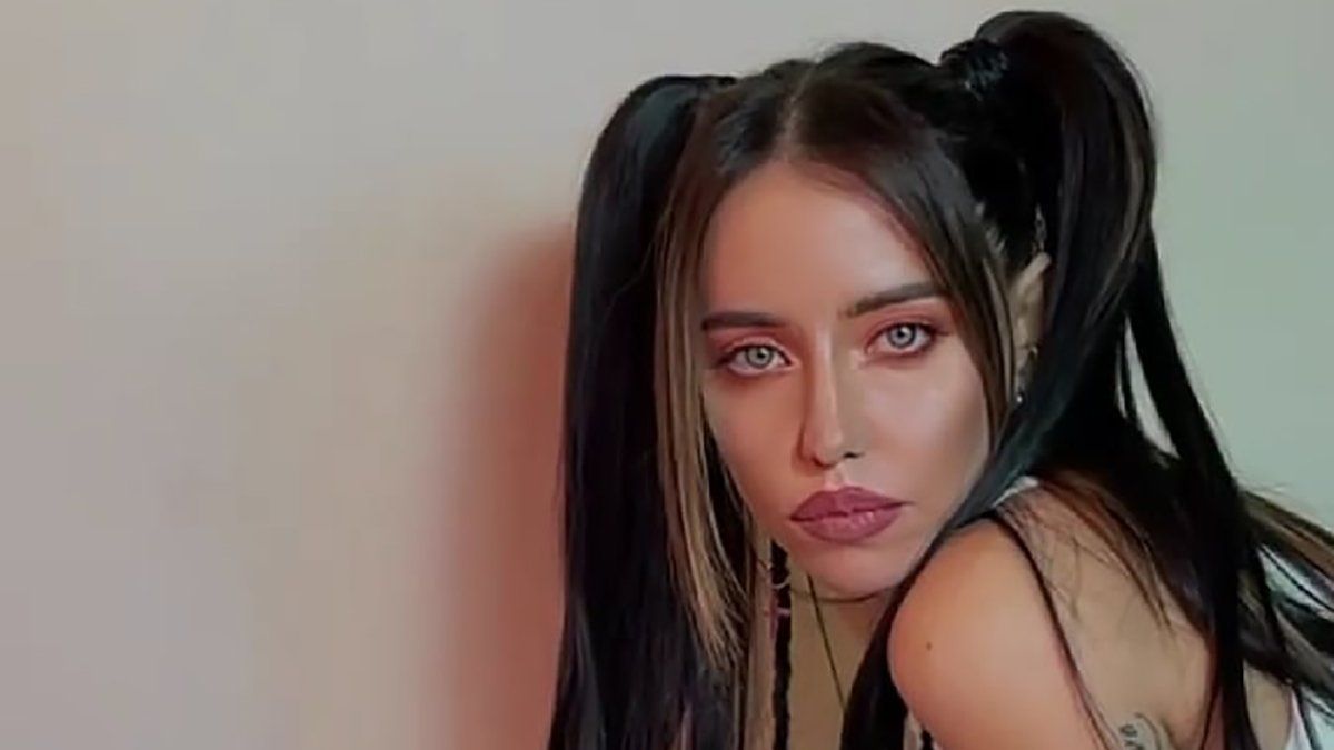 DOROFEEVA – a tebe: слухайте нову зухвалу пісню співачки