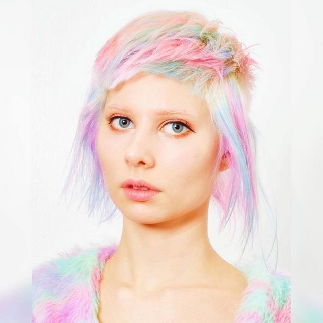 Хіт 2021 року: чому усі модники роблять стрижку-медузу - фото 450337