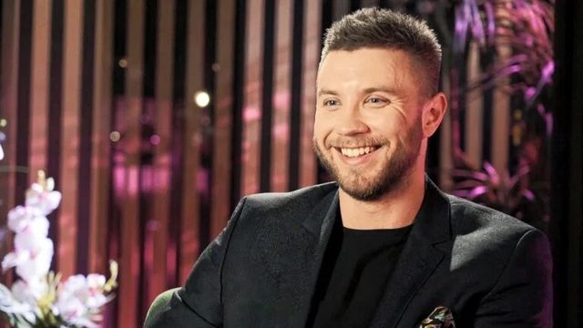 Холостяк 11 сезон 1 випуск: дивитись онлайн, хто покинув шоу 2021 - фото 450372