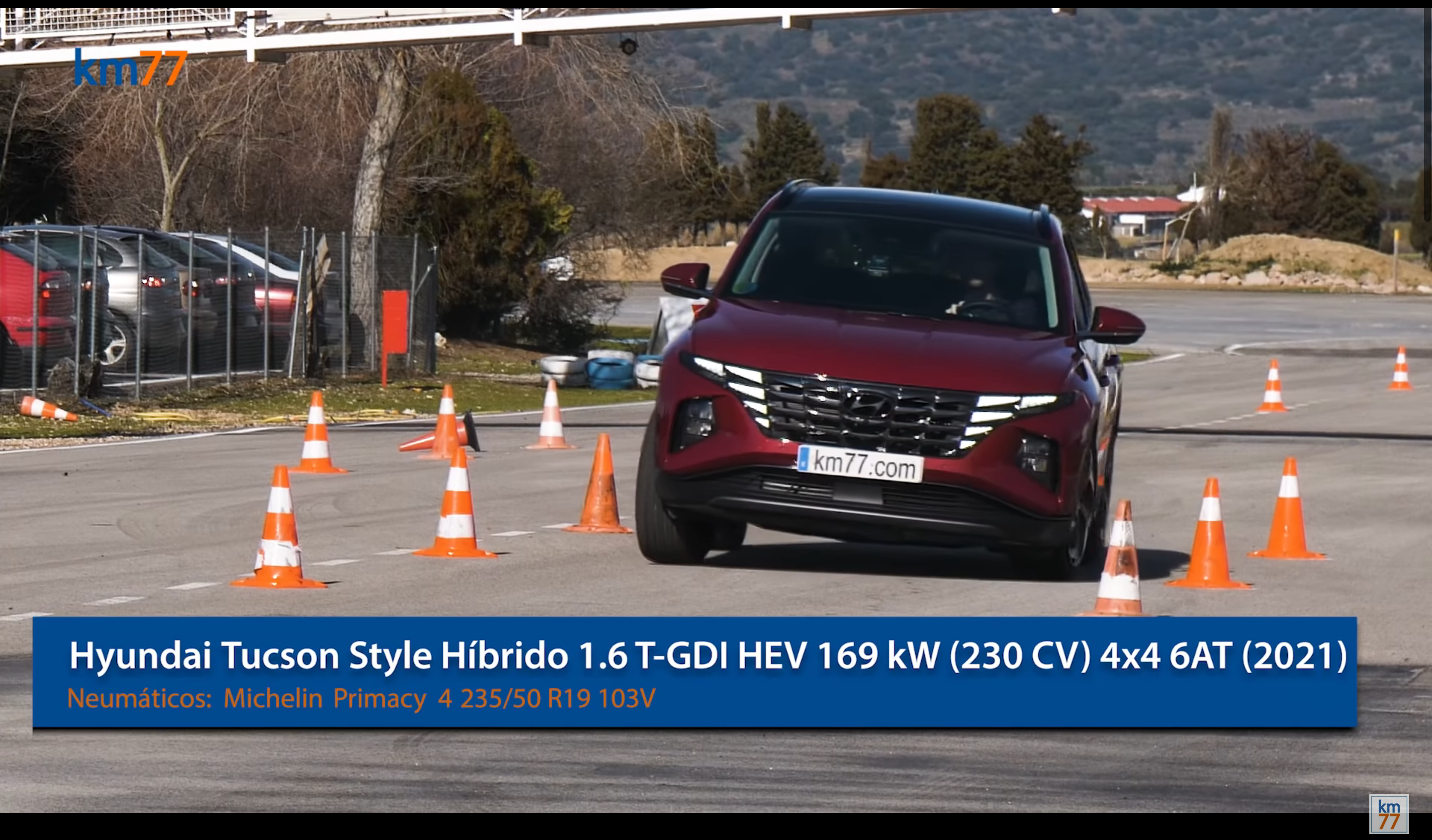 Новий Hyundai Tucson впорався з "лосиним" тестом гірше за Renault Captur: відео