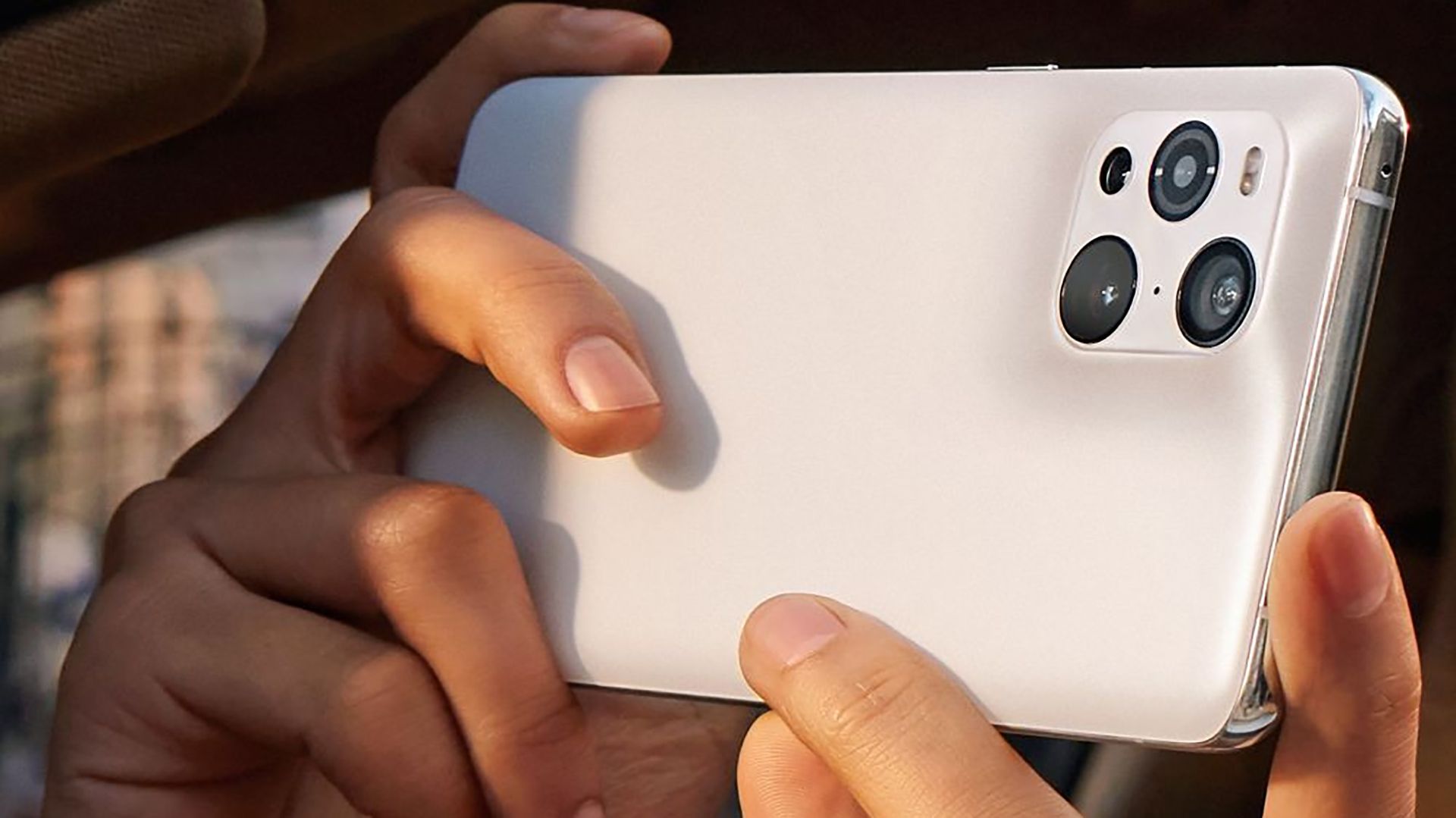 Представлено смартфон OPPO Find X3 Pro - фото 1