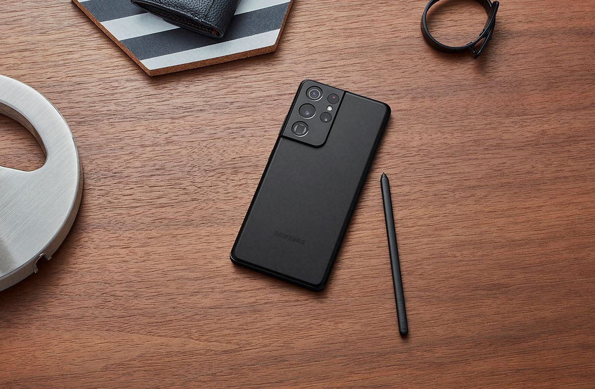 Відремонтувати дуже непросто: що ще показало розбирання Samsung Galaxy S21 Ultra