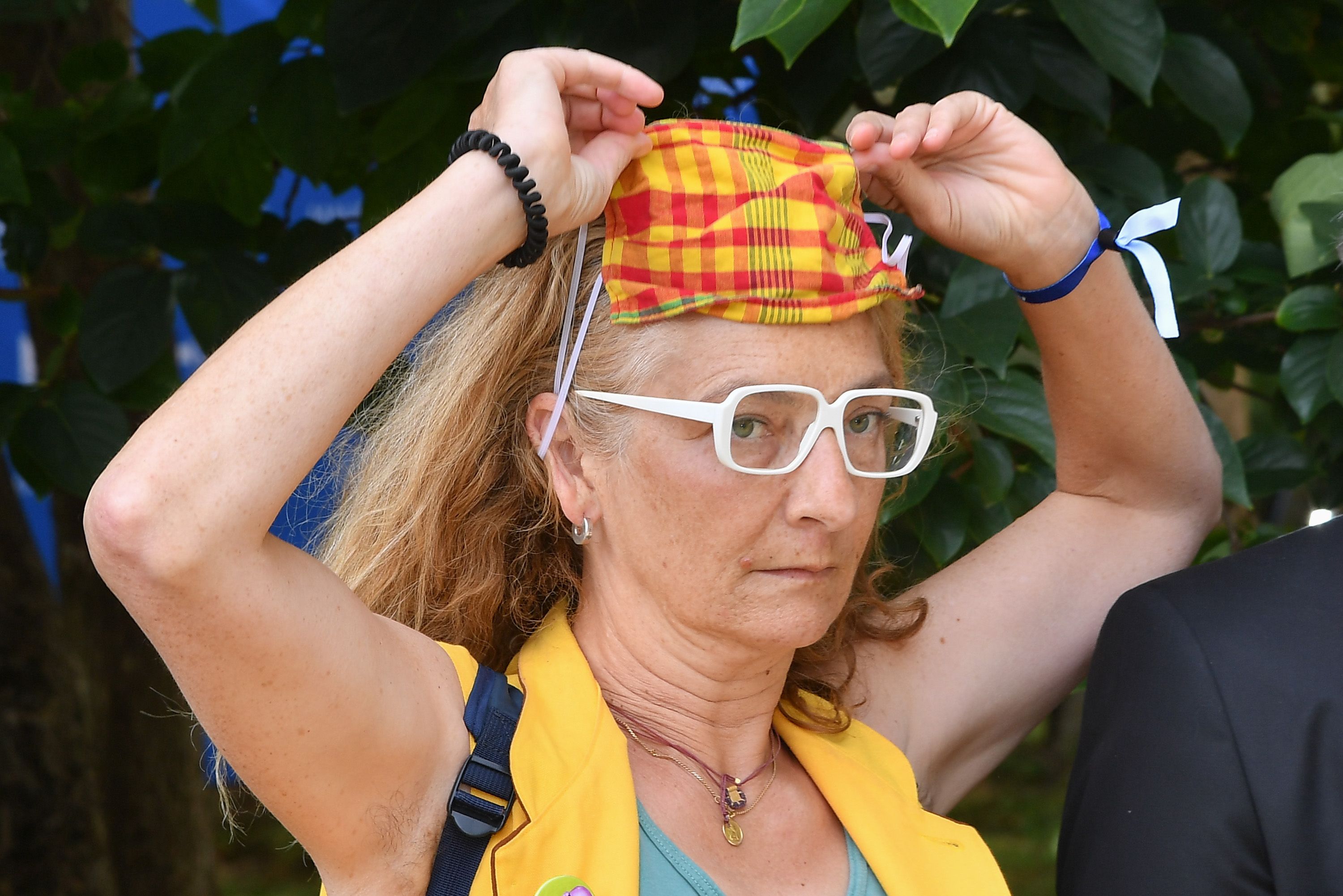 Коріна Масьєро роздягнулася задля протесту - фото 1