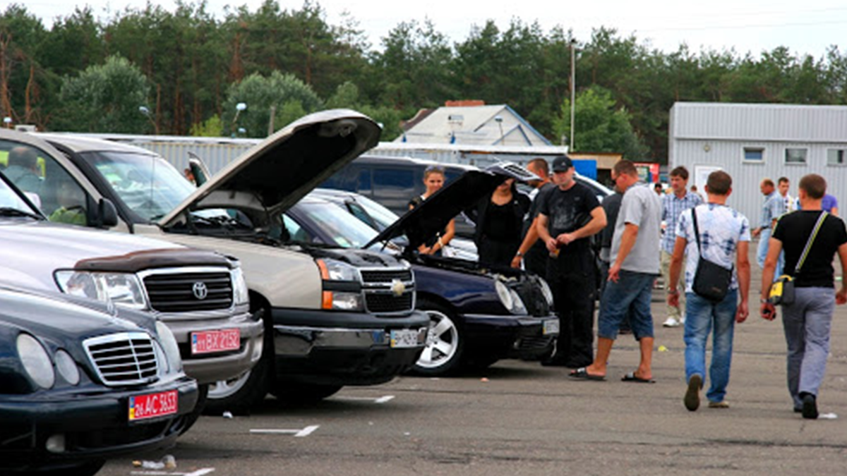10 вживаних авто, які найкраще продаються на вторинному ринку