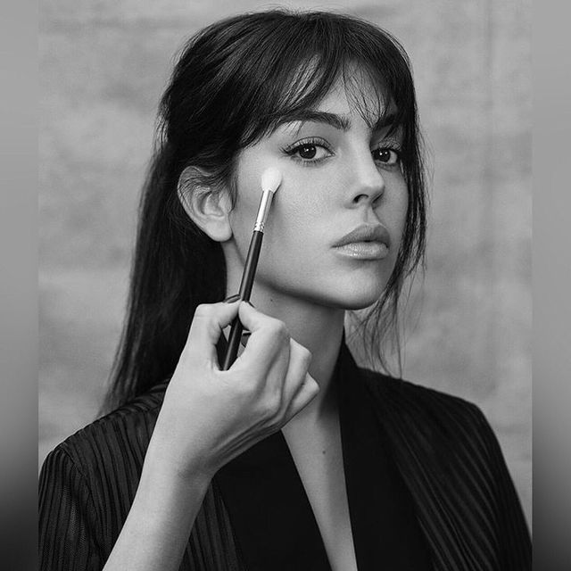 Як змінювалася сексуальна наречена Кріштіану Роналду Джорджина Родрігес: фото 18+ - фото 451767