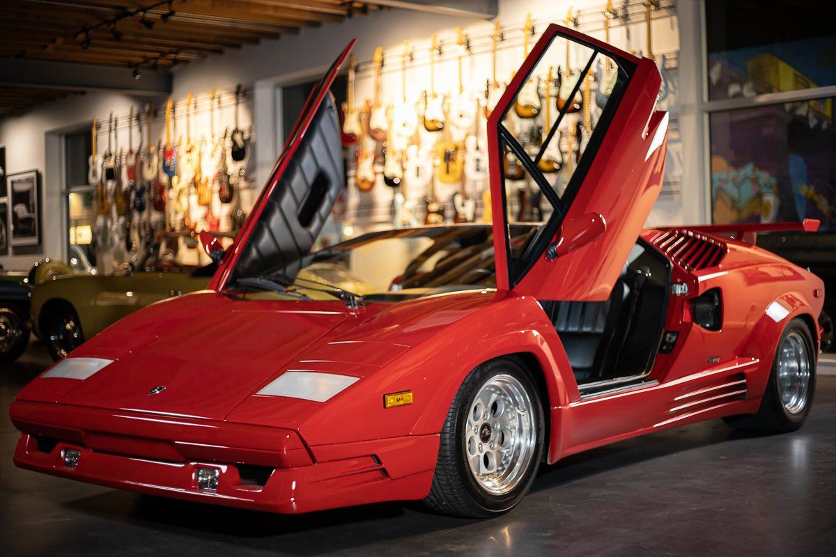 Рідкісний Lamborghini Countach пустять з молотка за 425 тисяч доларів