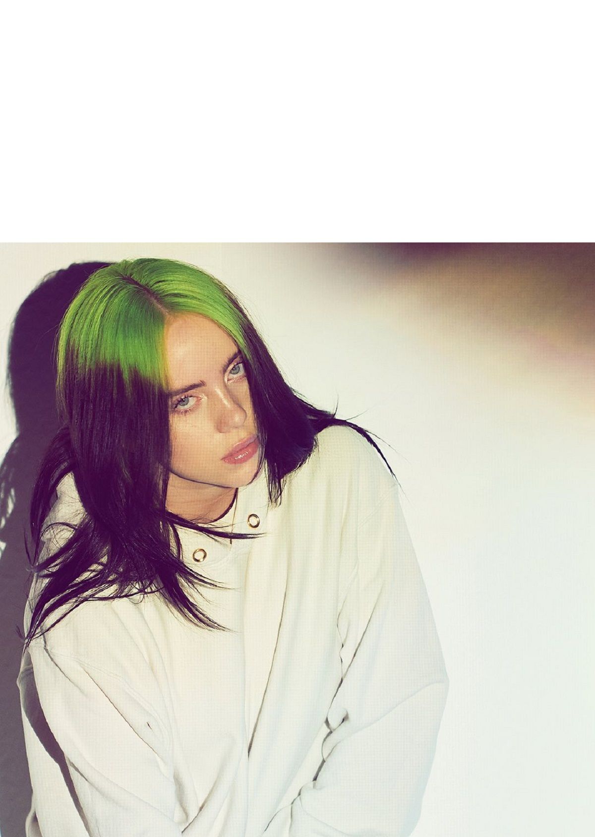 Забудь про зелений: Біллі Айліш кардинально змінила стиль