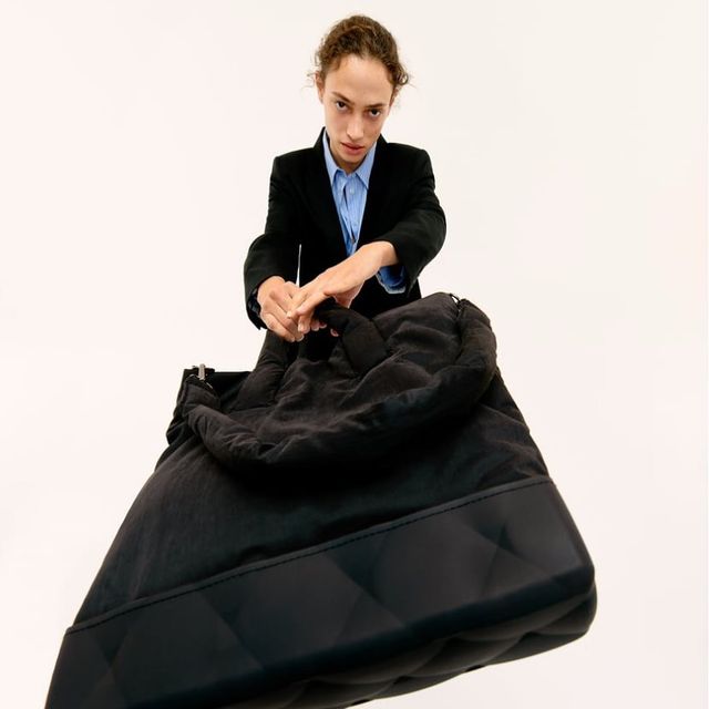 Сумнівний шопінг онлайн: епічні фото одягу, які дивують покупців - фото 452071