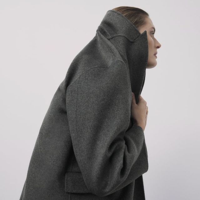 Сумнівний шопінг онлайн: епічні фото одягу, які дивують покупців - фото 452078