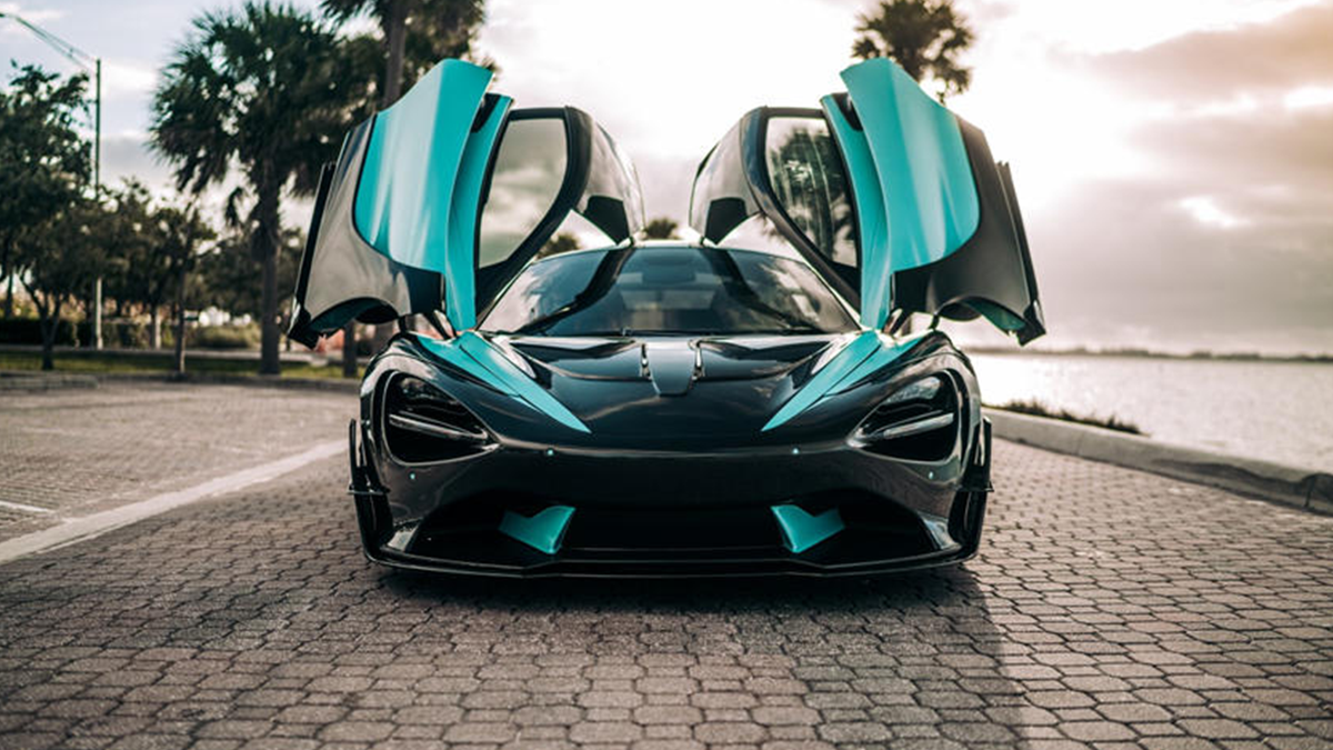 Тюнери показали McLaren 720S з надрукованим на 3D-принтері обвісом