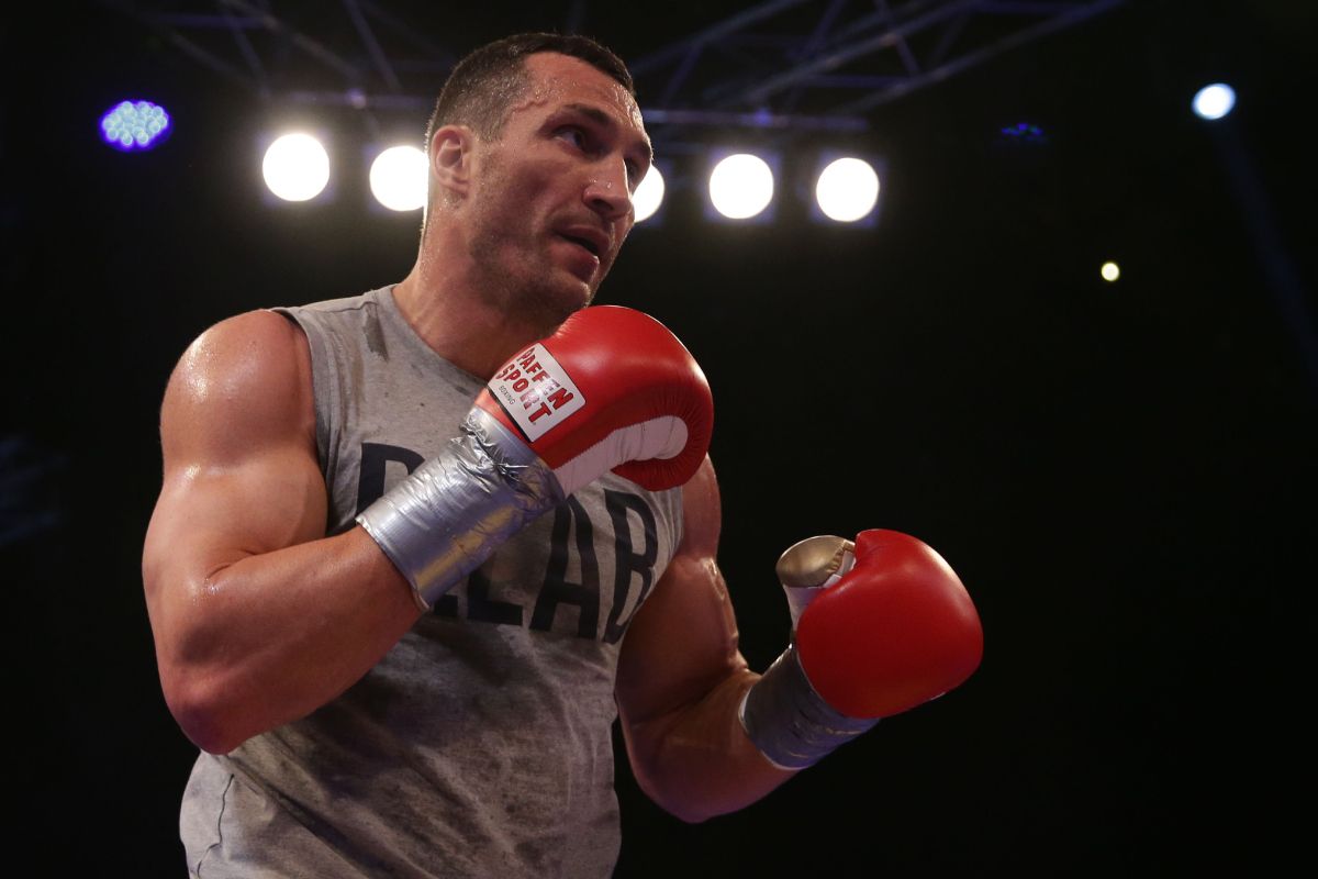 Володимир Кличко святкує 49-річчя! Дивіться найкращі бої української легенди боксу