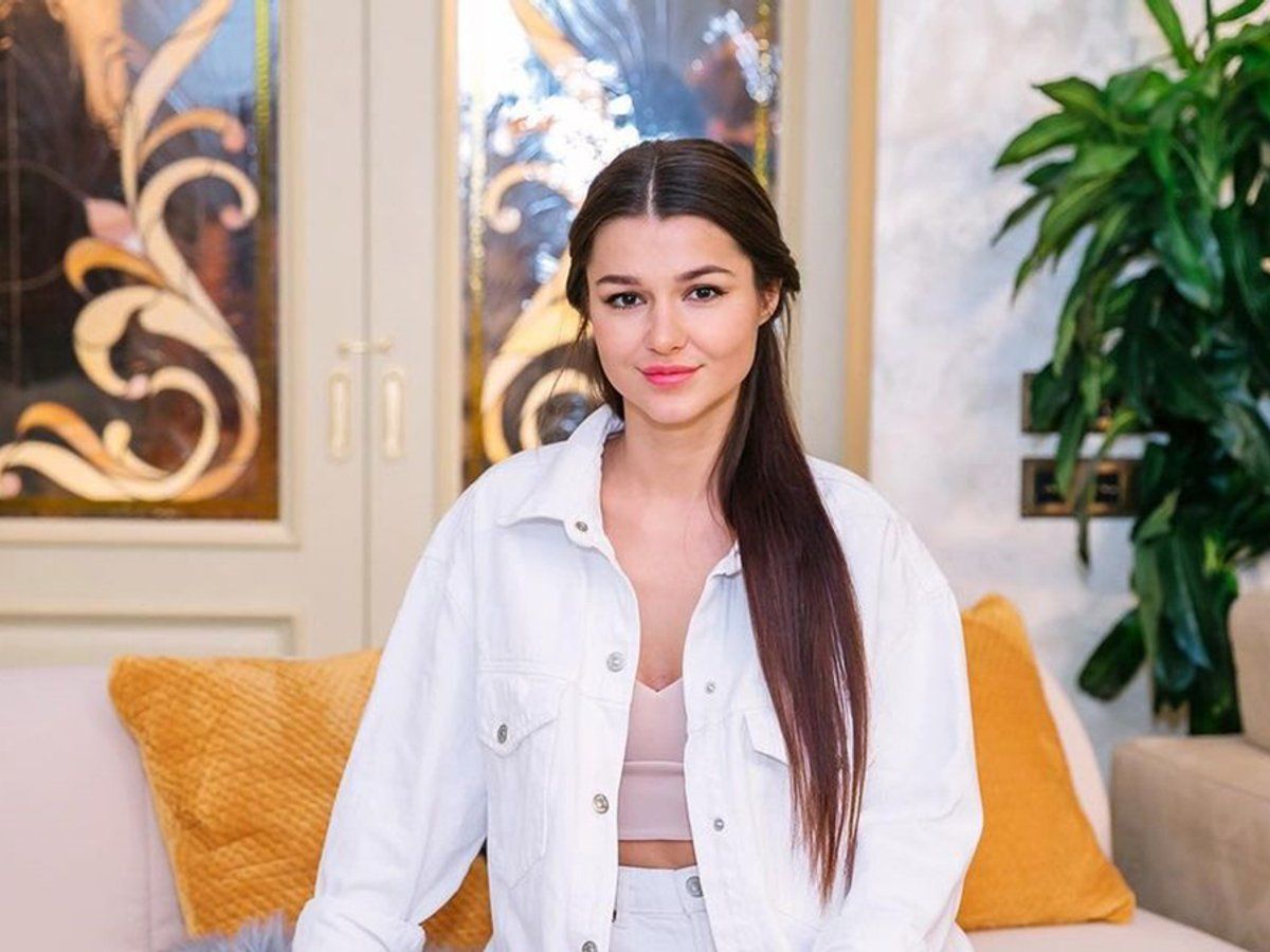 Учасниця Холостяка-11 Юля "Зайка" розповіла, як влаштований побут на проєкті