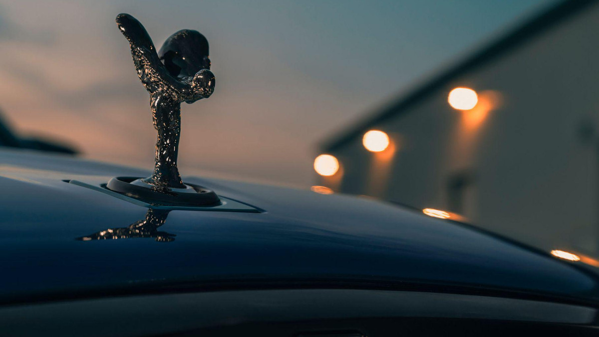 Rolls-Royce Cullinan - фото 1