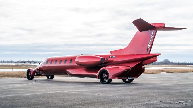 На аукціон виставили гібрид літака і лімузина: фото - фото 453603