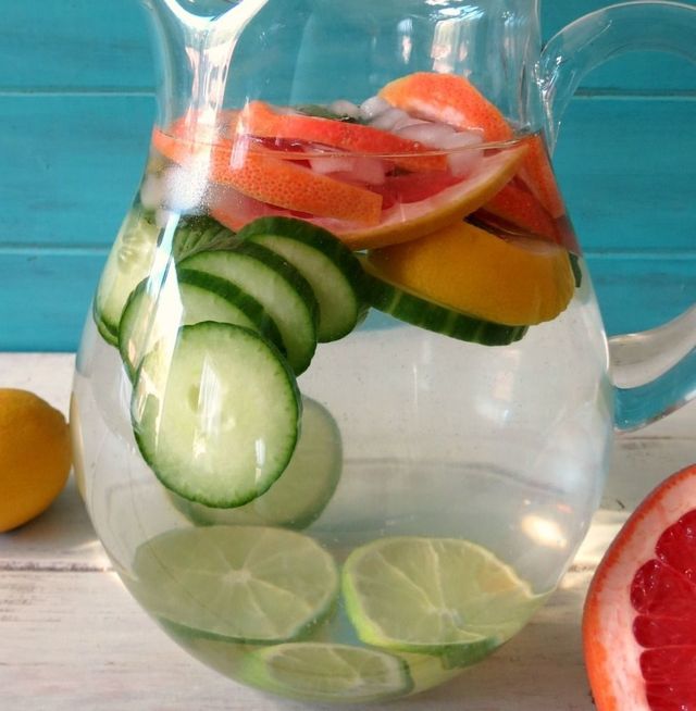 Смачна альтернатива воді з лимоном зранку натщесерце - фото 453660