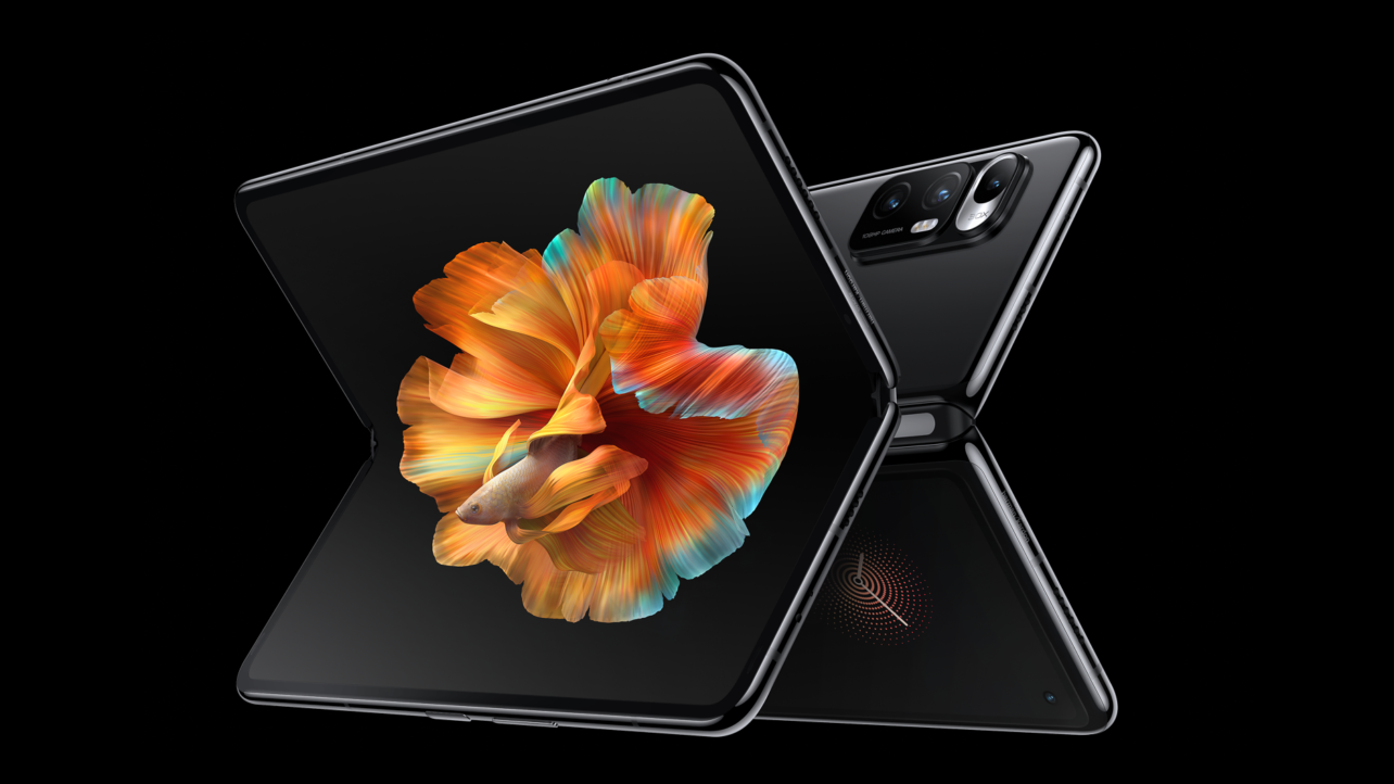 Блогери показали складний смартфон Xiaomi Mi Mix Fold у дії: відео