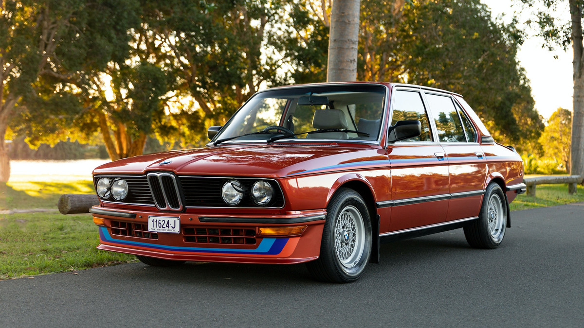 BMW E28 M5 - фото 1