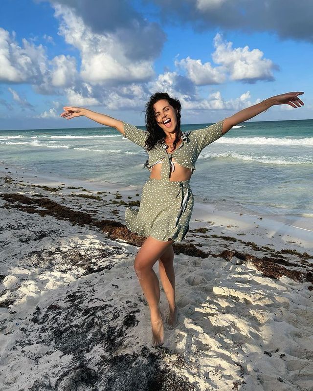 Настя Каменських показала спокусливі кадри з Мексики - фото 454314