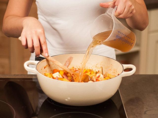 Дієтологиня розповіла, чи корисні насправді субпродукти - фото 454326