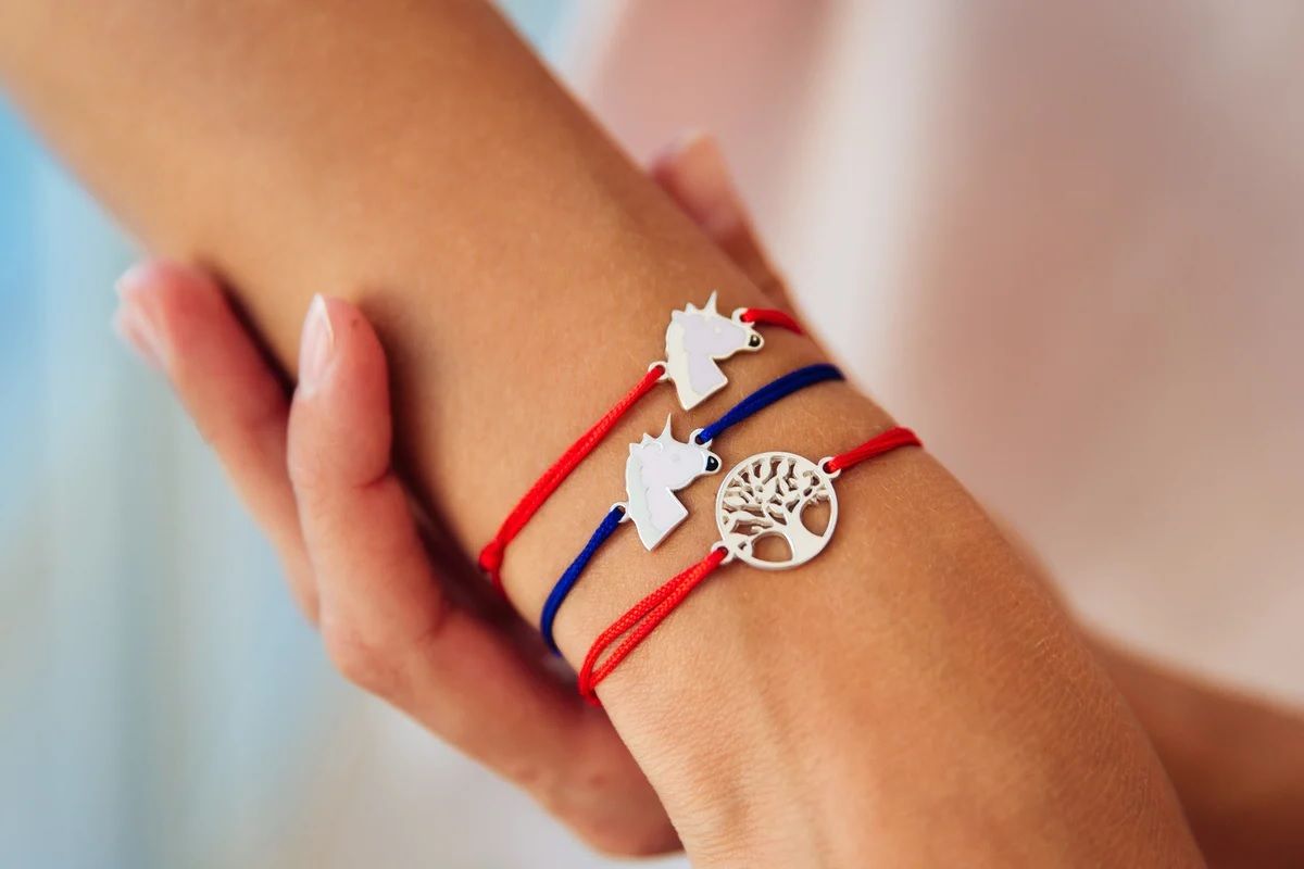 Ці речі надійно захищають від негативу: носіть їх з собою