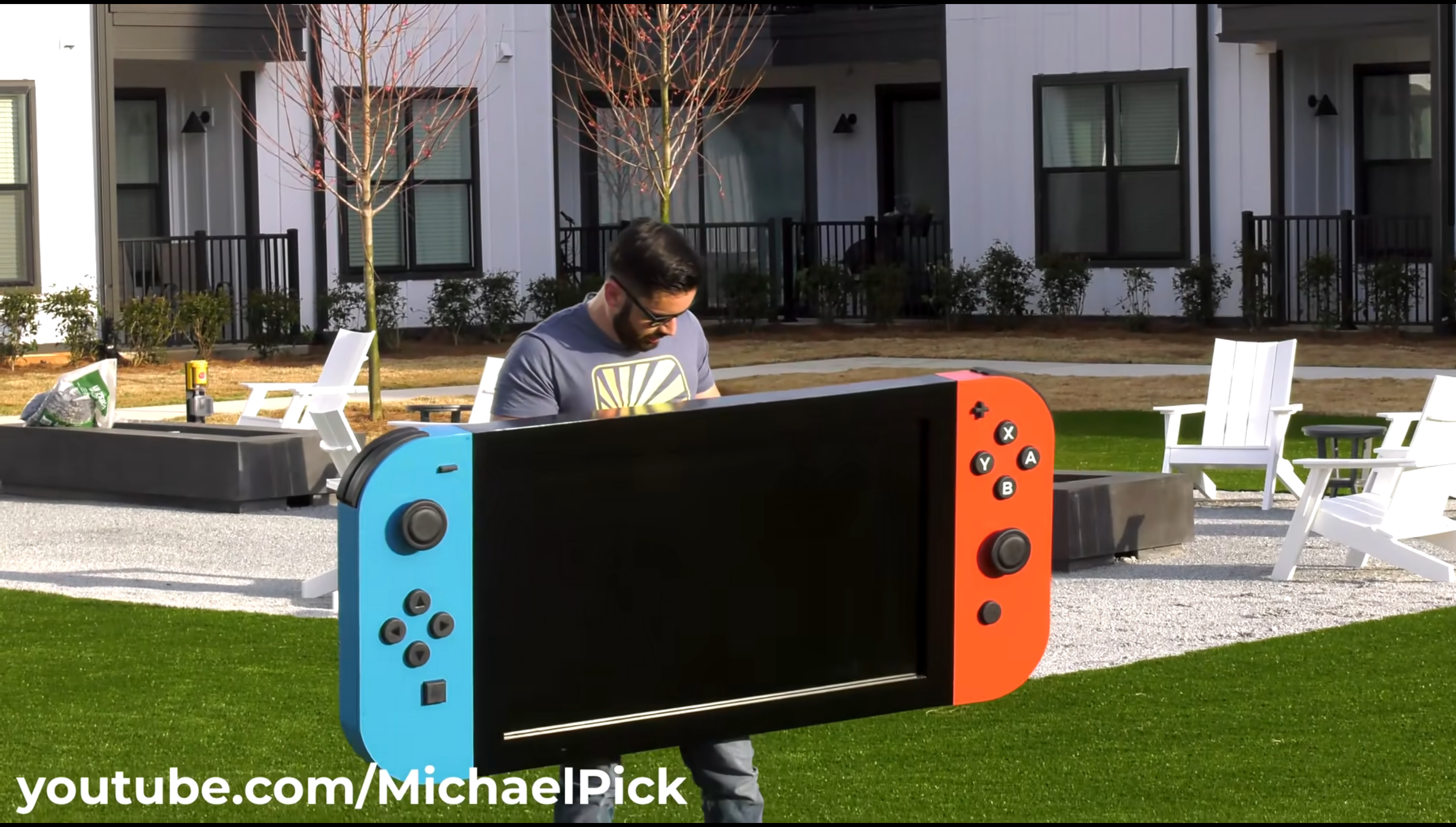 Величезна Nintendo важить 30 кілограмів - фото 1