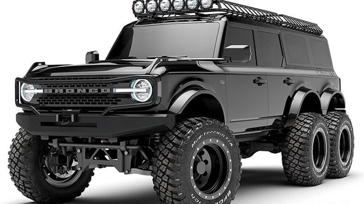 Тюнери показали шестиколісний Ford Bronco