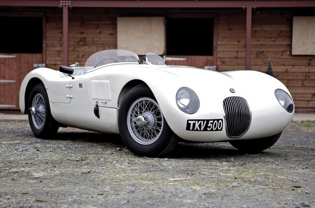 Jaguar судиться з подружжям пенсіонерів через репліку родстера C-Type - фото 455275