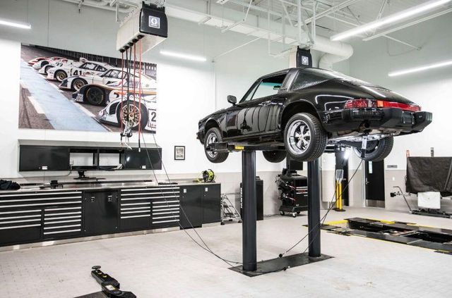 Ці елегантні класичні Porsche відреставрують для конкурсу - фото 455560