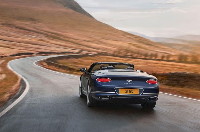 Bentley представила кабріолет Continental GT Speed - фото 455643