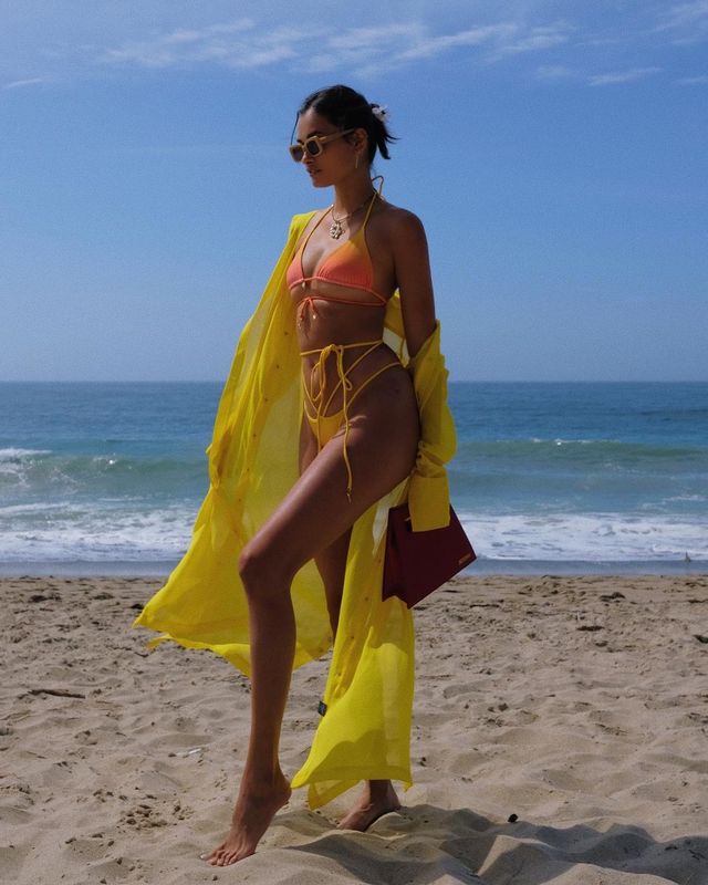 До літа готова: зваблива модель Жизель Олівейра показала нові фото - фото 455737