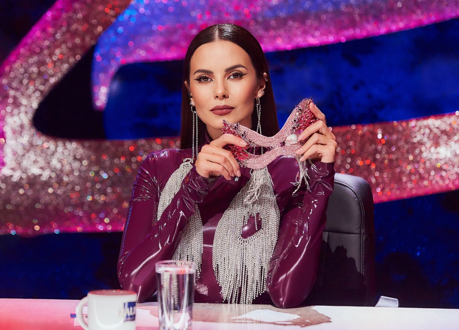 Настя Каменських показала, як виглядала у бікіні до схуднення