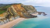 На пляж впала 300-метрова ділянка скелі: це найбільший обвал у Британії за 60 років
