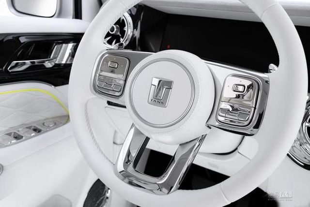 Китайці створили свій власний Гелендваген, якого назвали Cybertank - фото 456174