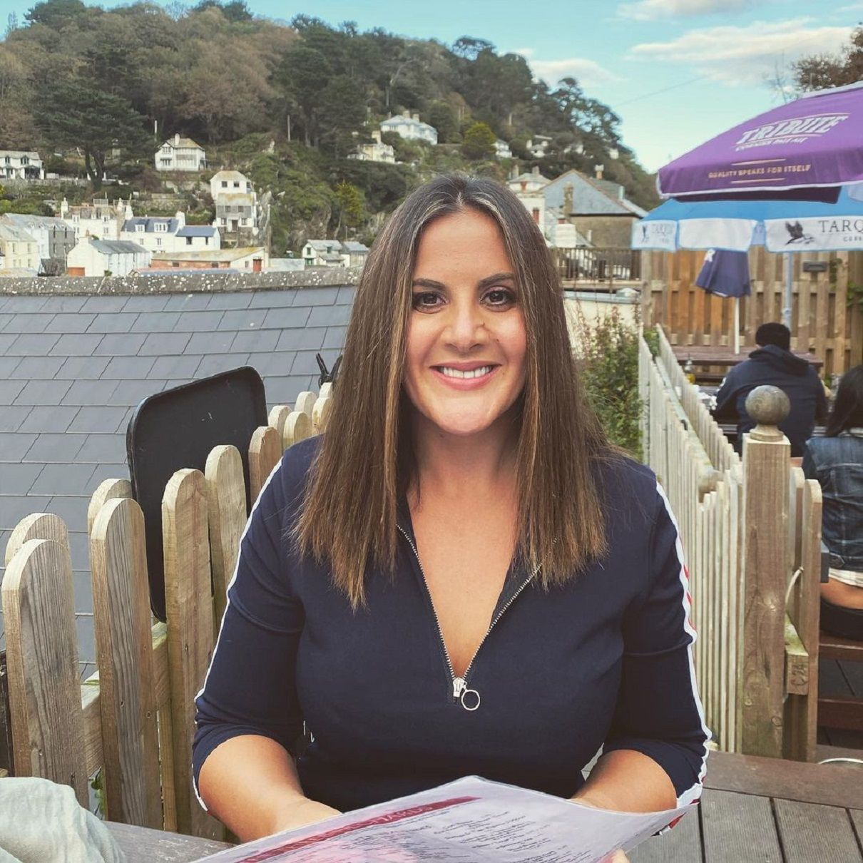 Чому не варто наносити крем для автозасмаги ввечері: епічне відео