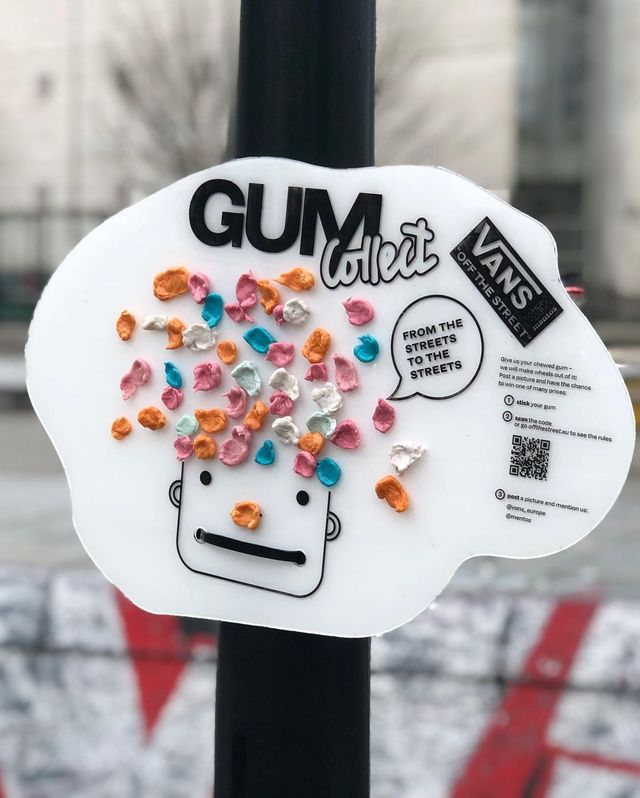 Французькі студенти зробили колеса для скейтборду з жуйки: фотофакт - фото 456538