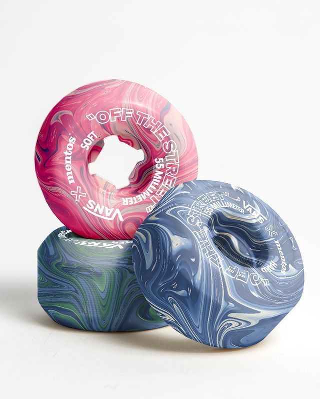 Французькі студенти зробили колеса для скейтборду з жуйки: фотофакт - фото 456539