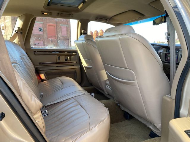 Найсімейніший автомобіль у світі адаптували для бездоріжжя - фото 457158