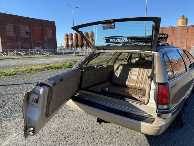 Найсімейніший автомобіль у світі адаптували для бездоріжжя - фото 457164