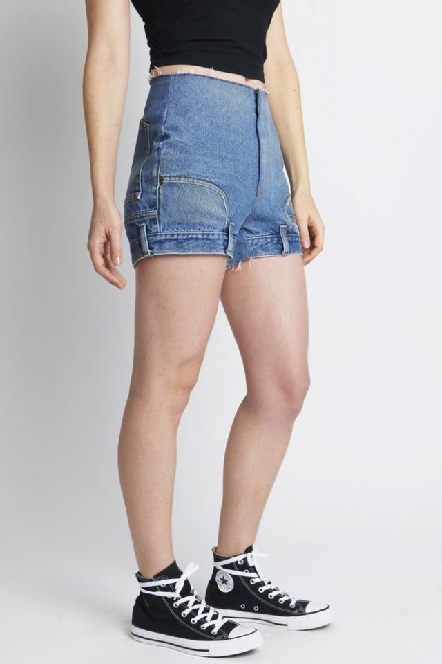 День деніму: ТОП 10 найдивніших джинсів, які ви ніколи не вдягнули б - фото 457239