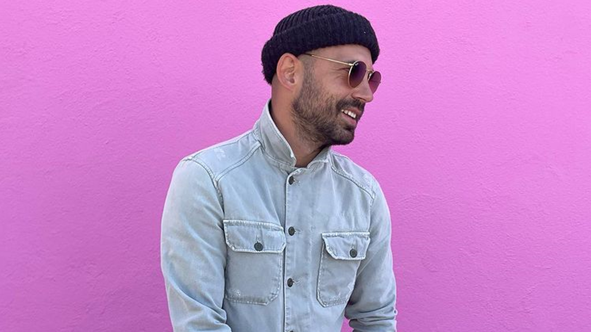 Ведучий Андрій Бєдняков здивував мережу голим фото