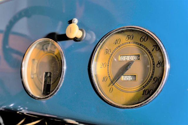 Футуристичний снігохід часів Другої світової війни пустять з молотка - фото 457602