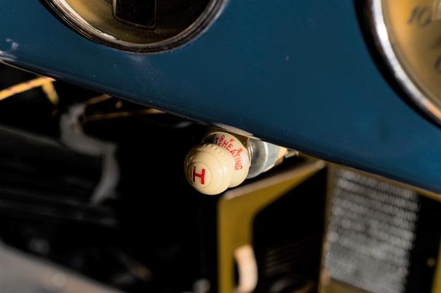 Футуристичний снігохід часів Другої світової війни пустять з молотка - фото 457603