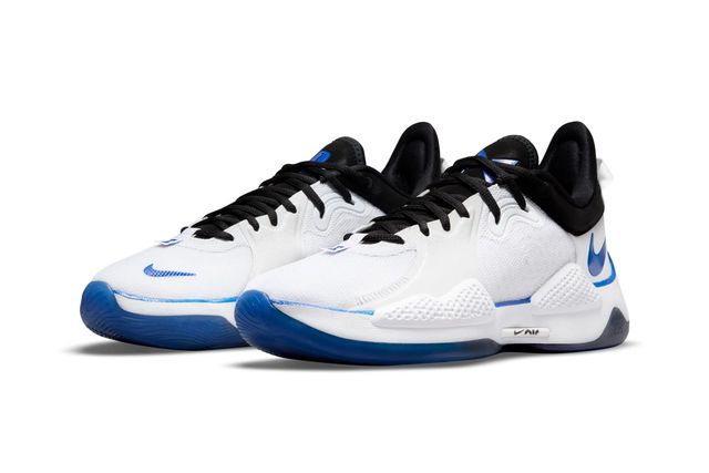 Nike випустив кросівки, які сподобаються власникам PlayStation 5 - фото 458132