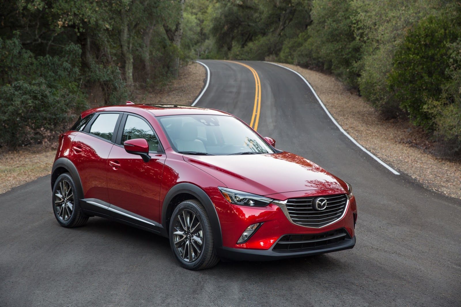Mazda CX-3 - фото 1