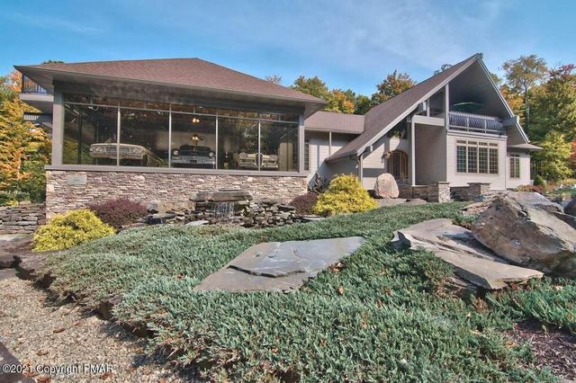 У Пенсільванії виставили на продаж особливий будинок: найцікавіше всередині - фото 458724