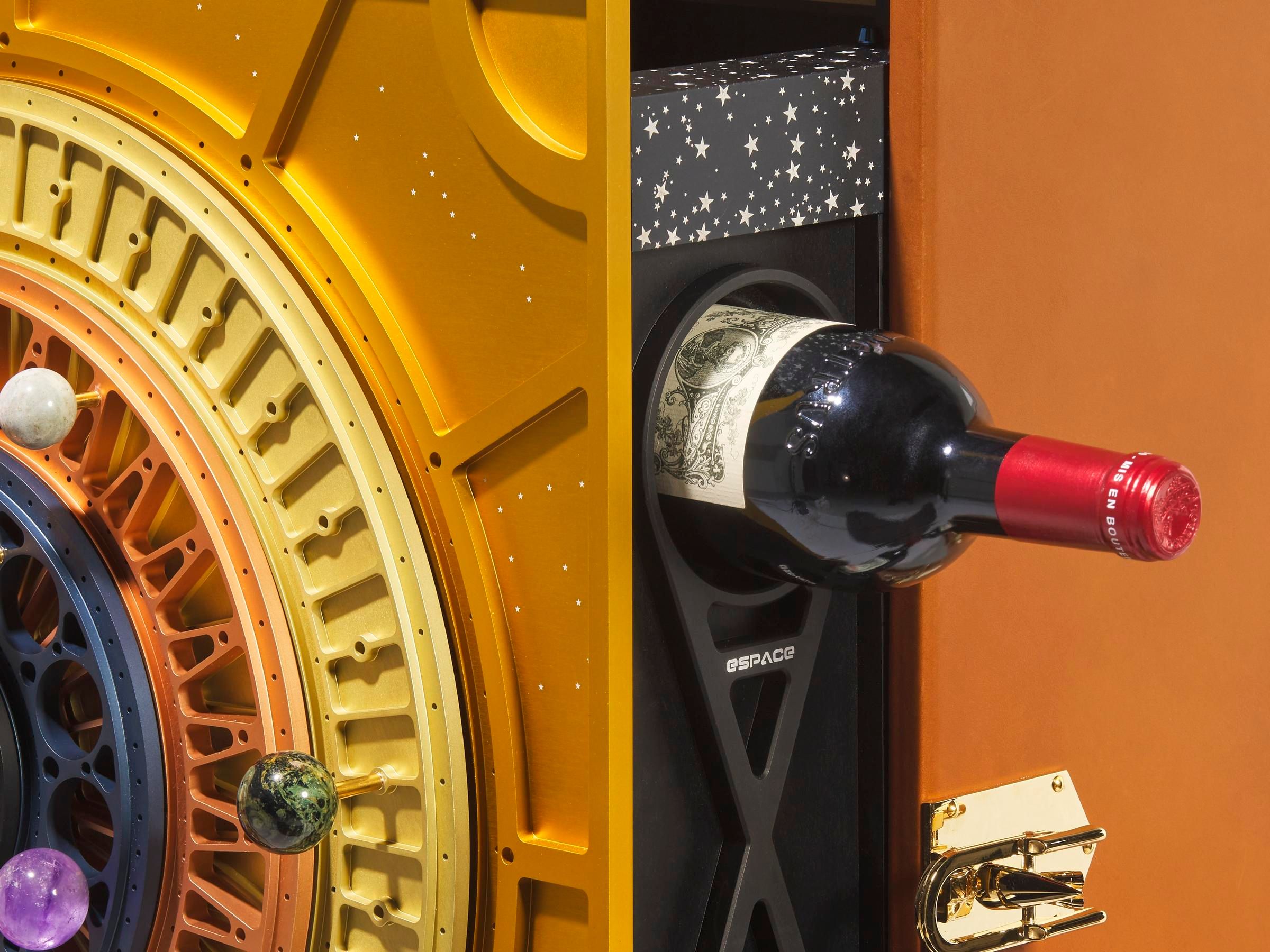 Космічне вино з МКС виставили на аукціон: фото