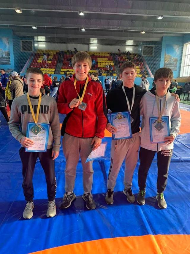 На фото: Григоришин Олександр, Горох Єгор, Кіт Руслан, Штойко Олексій- фото 458839