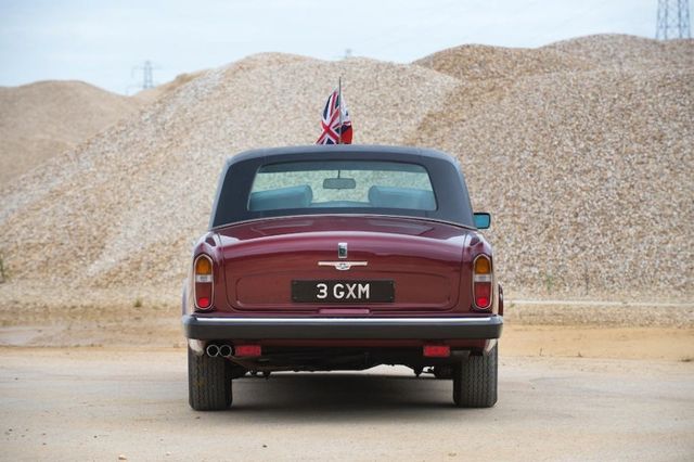 Ексклюзивний Rolls-Royce 80-х сестри Єлизавети II продадуть на аукціоні - фото 459282